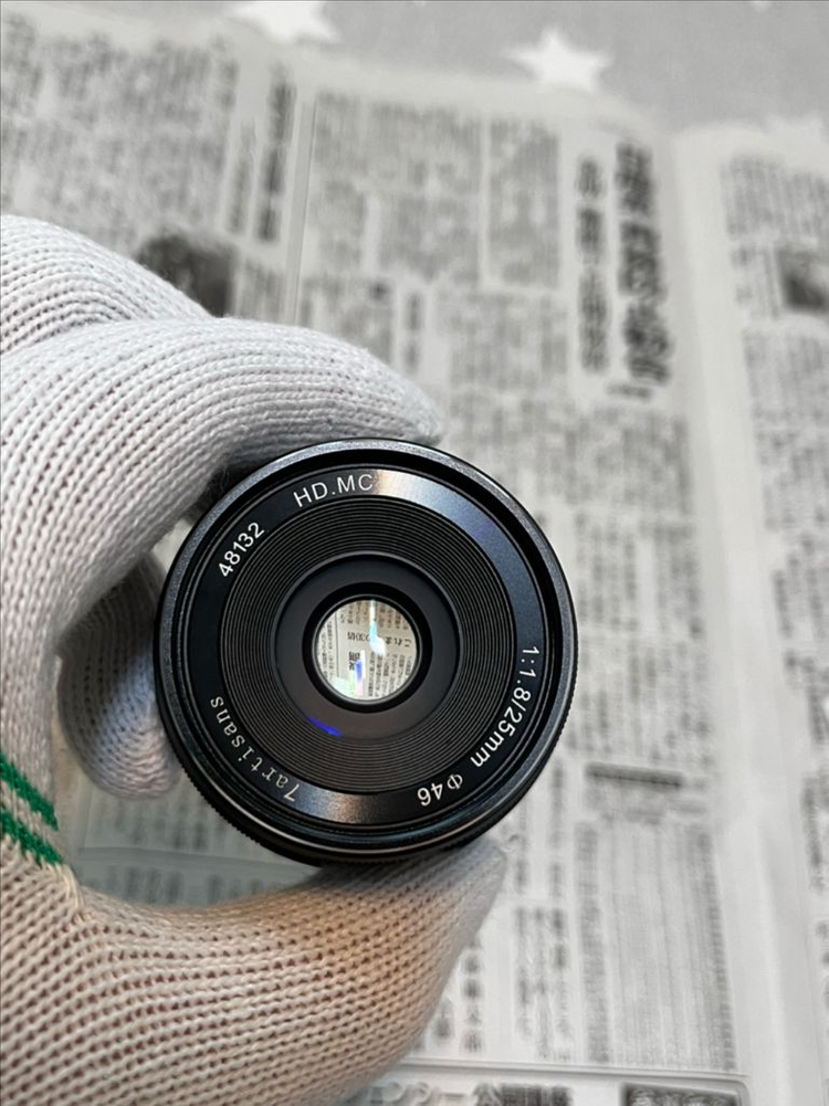 7artisans 25mm 마이크로포서드 마운트 렌즈. 7장인 마포. 이미지