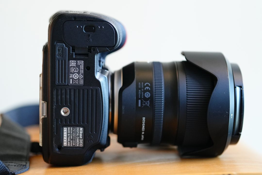 니콘 D810 풀프레임 DSLR 카메라 + 탐론 24-70mm 렌즈 세트 이미지