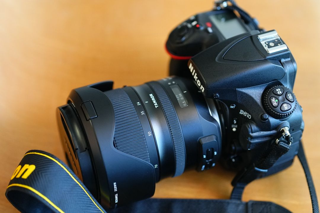 니콘 D810 풀프레임 DSLR 카메라 + 탐론 24-70mm 렌즈 세트 이미지
