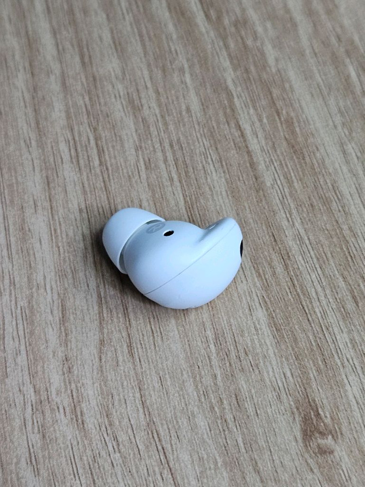 갤럭시 버즈2프로 화이트 오른쪽유닛 SM-R510 이미지