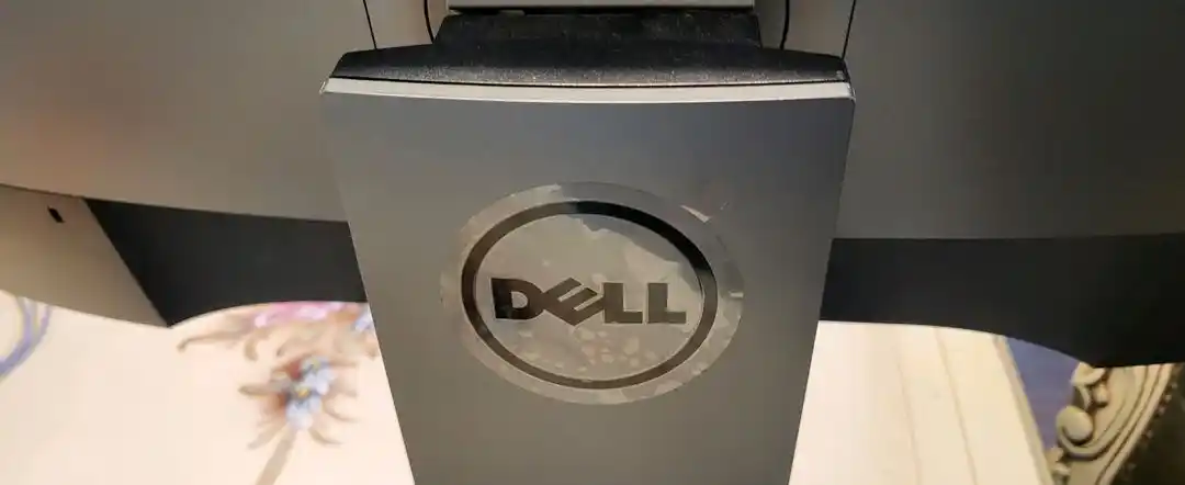 dell 24인치 UHD 모니터 u2417h 3대 개당 85,000원 이미지
