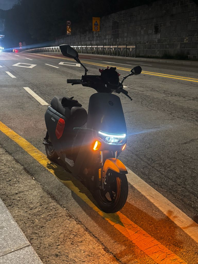 세그웨이 f90m 전동스쿠터 이미지