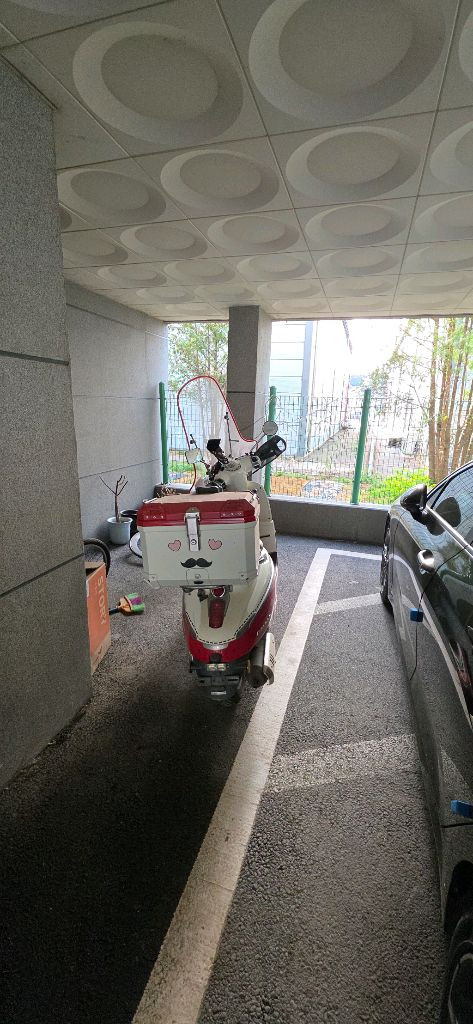 푸조장고 125cc 스쿠터 부품 이미지