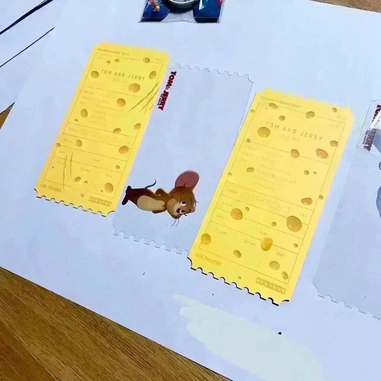 톰과 제리 오리지널 티켓 그립톡 메가박스 오티 특전 영화 굿즈 이미지