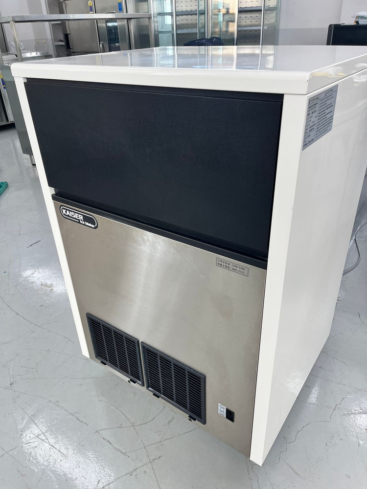 카이저 제빙기 100kg 공냉식 중고 업소용 카페 식당 얼음 이미지