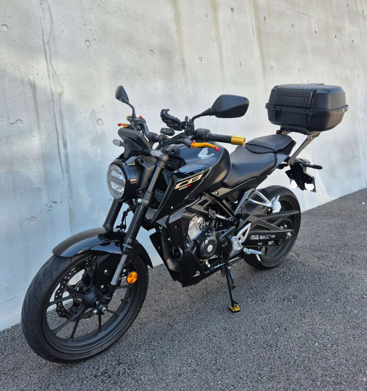 25년식 혼다 CB125R 오토바이 (무상서비스 기간 남음) 이미지