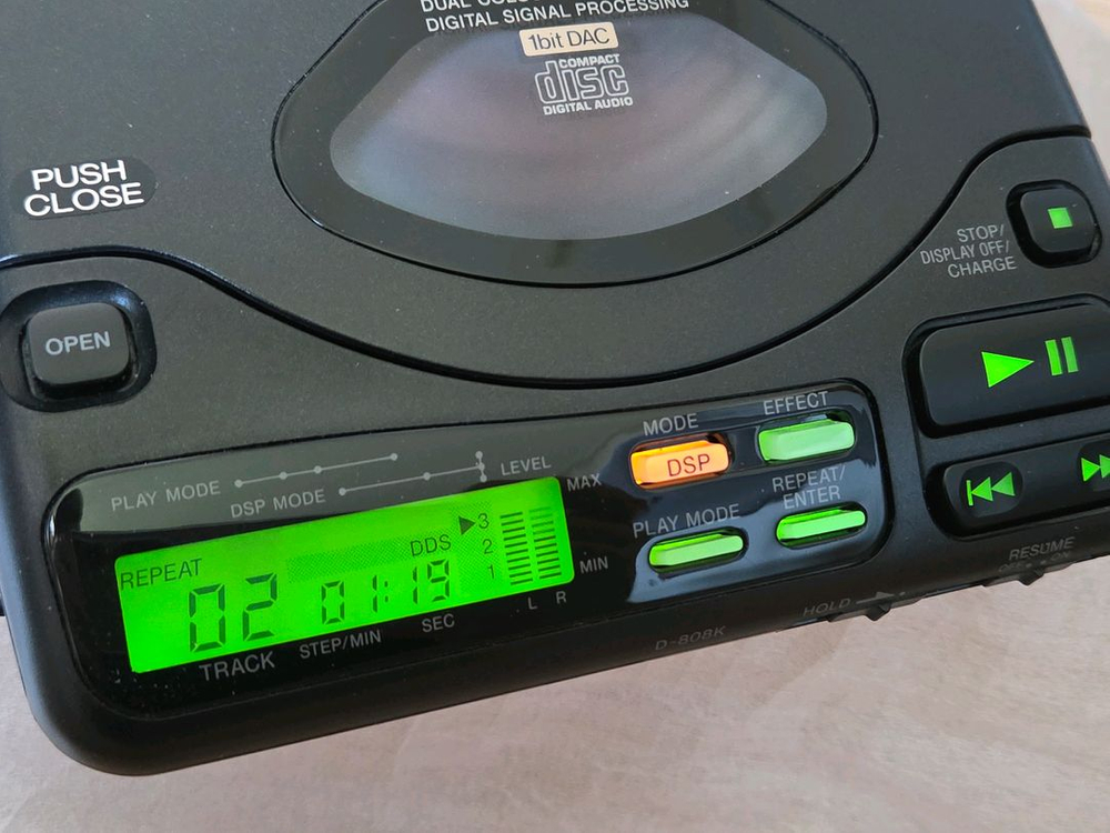 소니 DISCMAN 디스크맨 D-808K 박스세트 팝니다 이미지