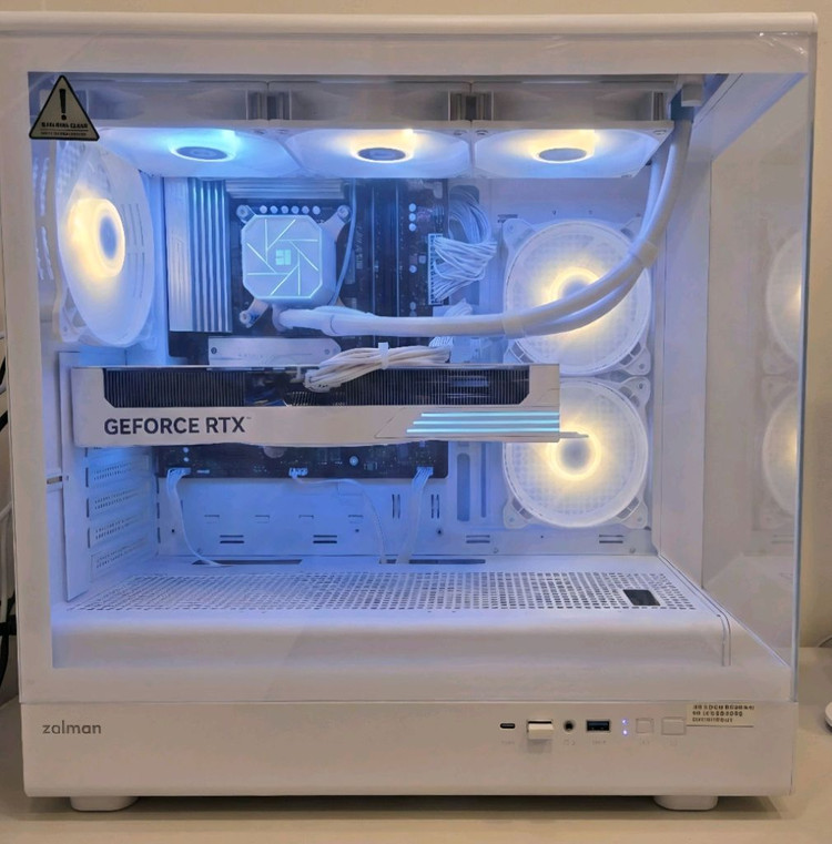 RTX 5070 WHITE 고사양PC / Ultra 7 265K / DDR5 64GB / T500 2TB 이미지