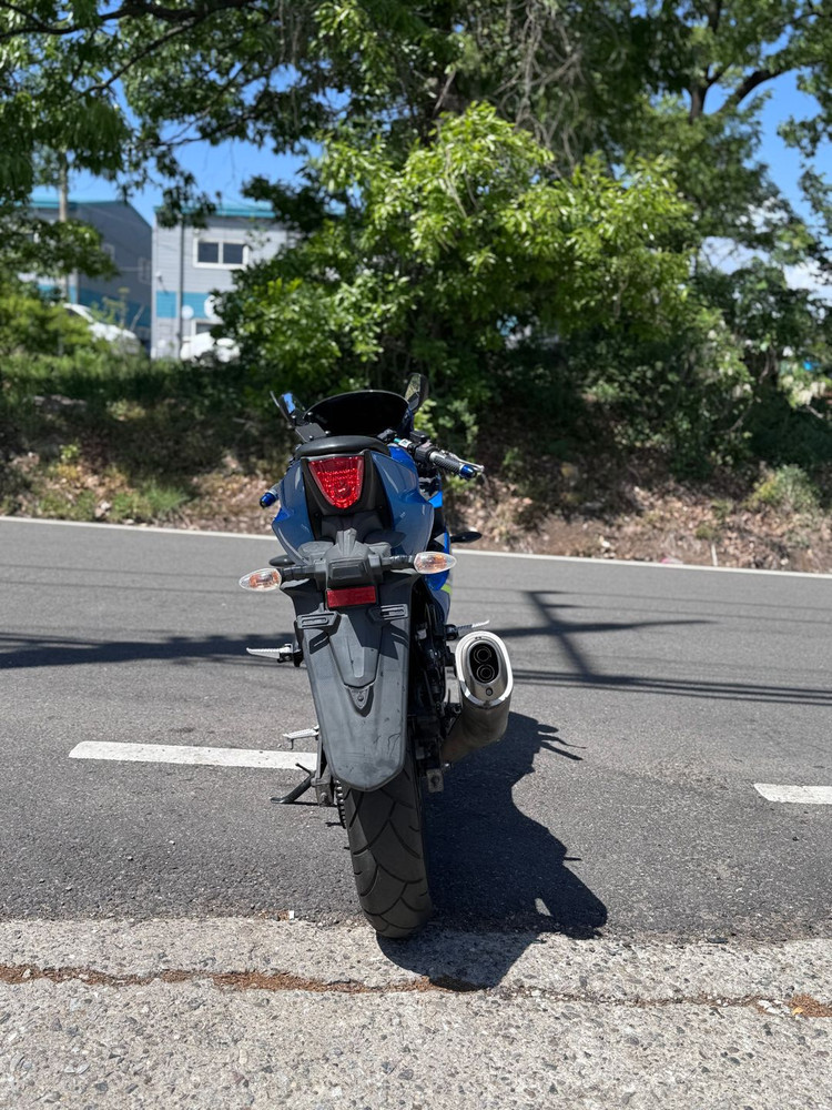 Gsxr-125 18년식 이미지