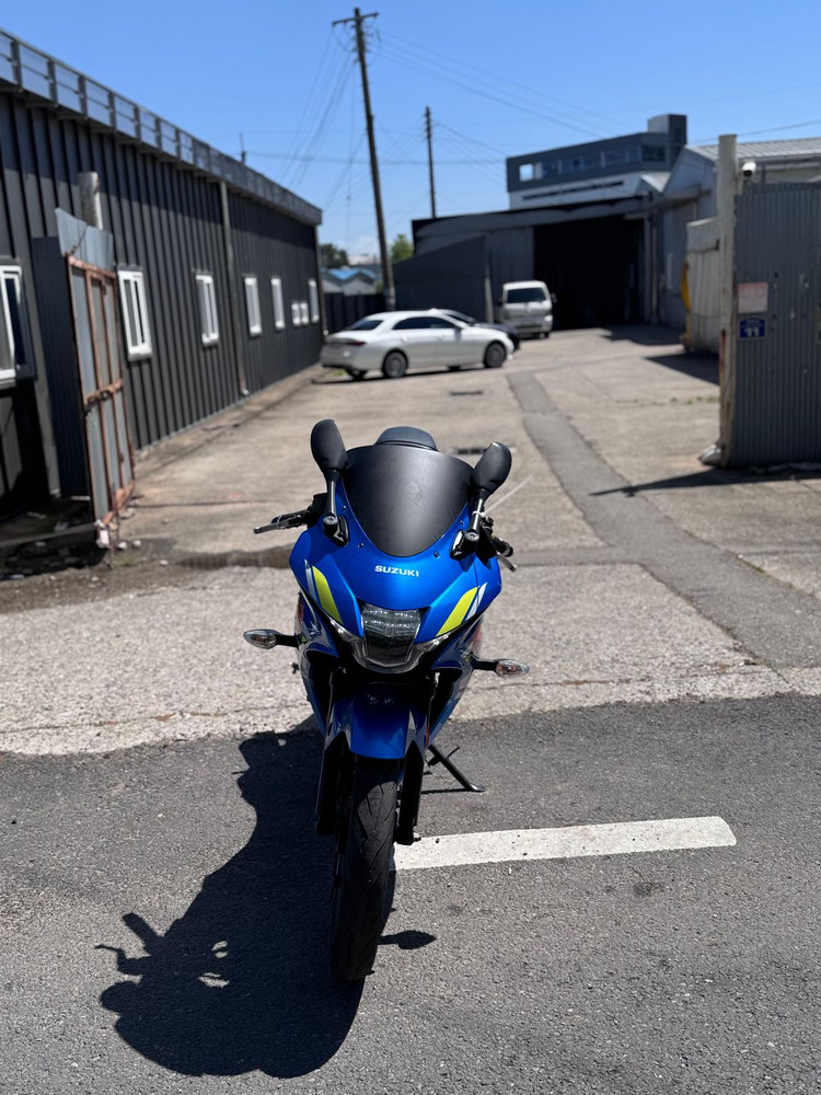 Gsxr-125 18년식 이미지