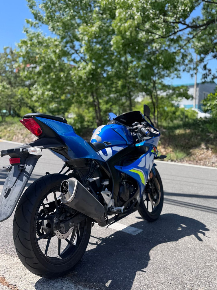 Gsxr-125 18년식 이미지