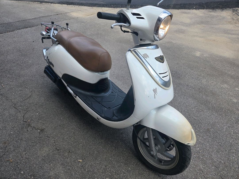 뉴카빙125 2017년식 10234km 클래식 스쿠터 카빙125 이미지