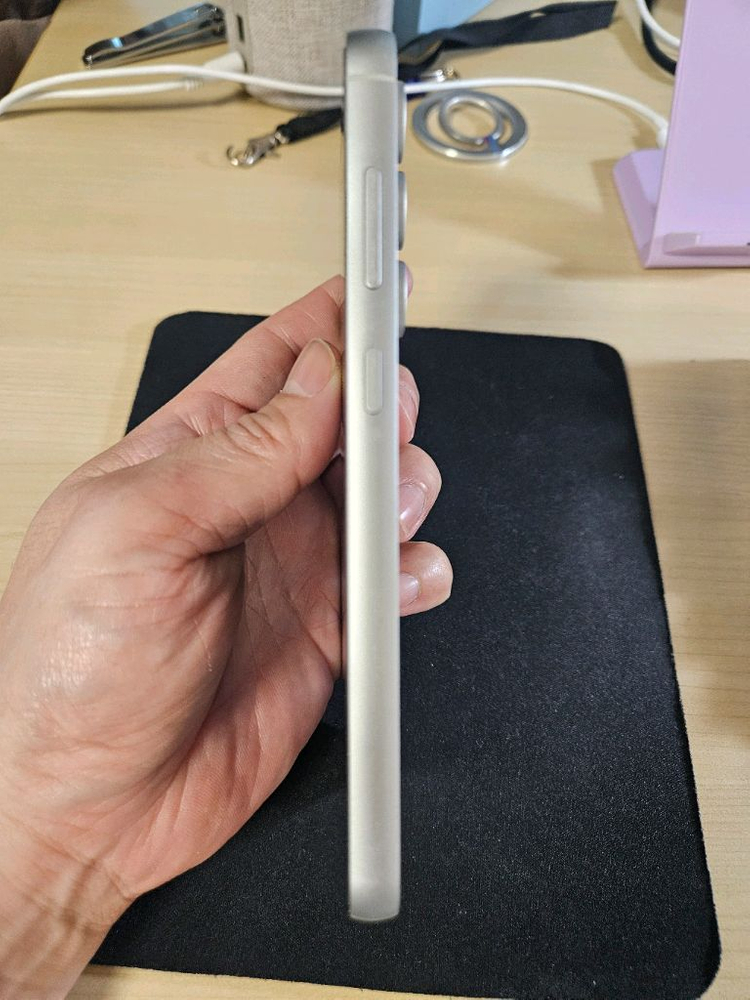 갤럭시 S23 FE 256GB 크림색 이미지