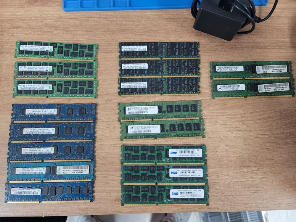 삼성 하이닉스 DDR4 DDR3 DDR2 8G 4G 2G 일반용 노트북용 서버용 메모리 이미지