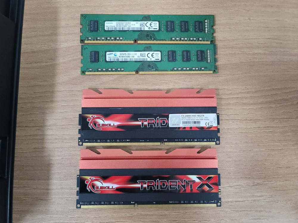 삼성 하이닉스 DDR4 DDR3 DDR2 8G 4G 2G 일반용 노트북용 서버용 메모리 이미지