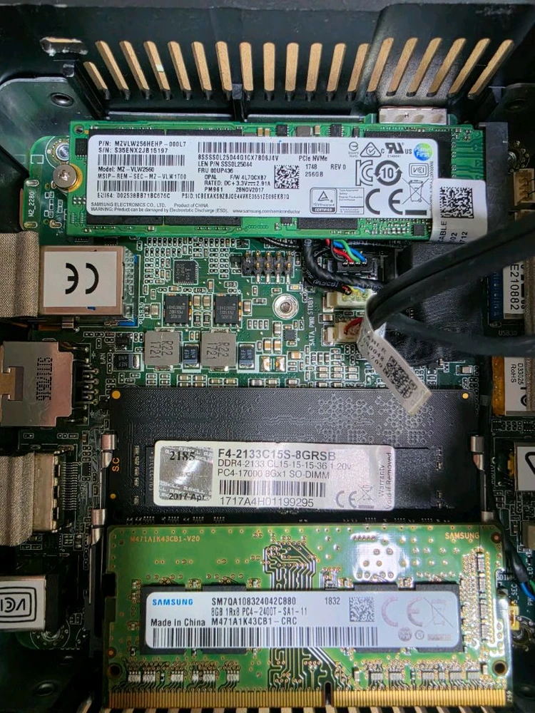 NUC7i7BNH (미니PC 베어본) 16g메모리, ssd 256 + ssd 120 이미지