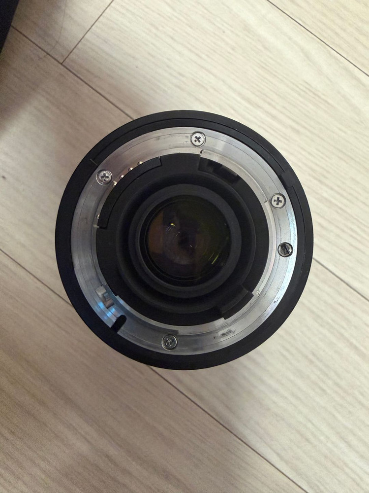 니콘 AF24-85mm f/2.8-f/4 D IF + UV 필터 포함 팝니다. 이미지