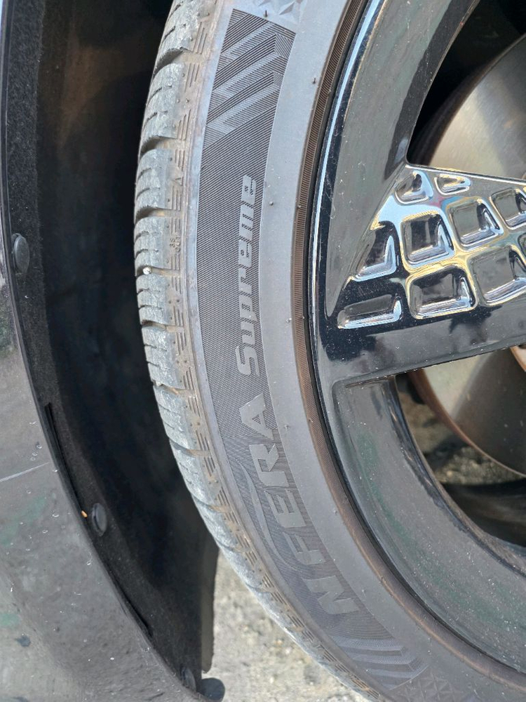 제네시스 G80 와플휠 타이어 이미지