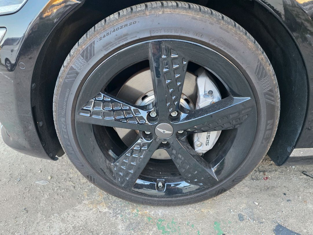 제네시스 G80 와플휠 타이어 이미지