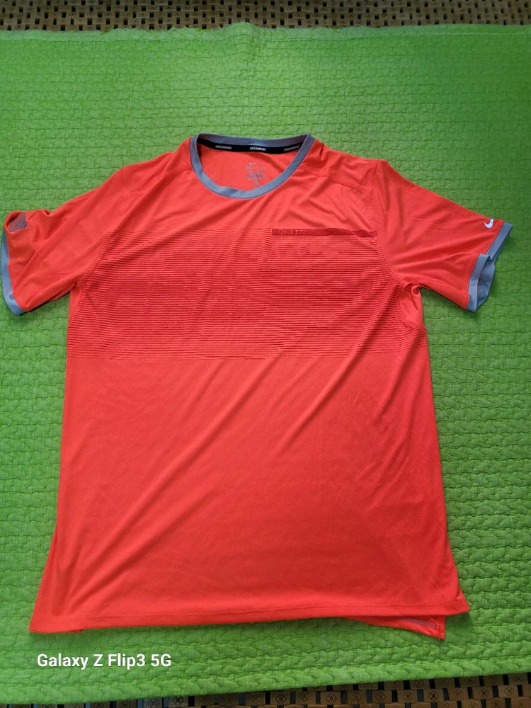 나이키 드라이핏 xl (95-100) 기능성 반팔 런닝트레이닝 이미지
