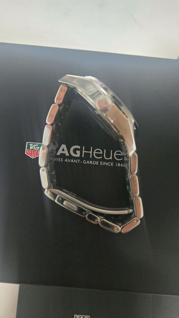 태그호이어 까레라 칼리버5 데이데이트 오토매틱 41mm 시계 이미지