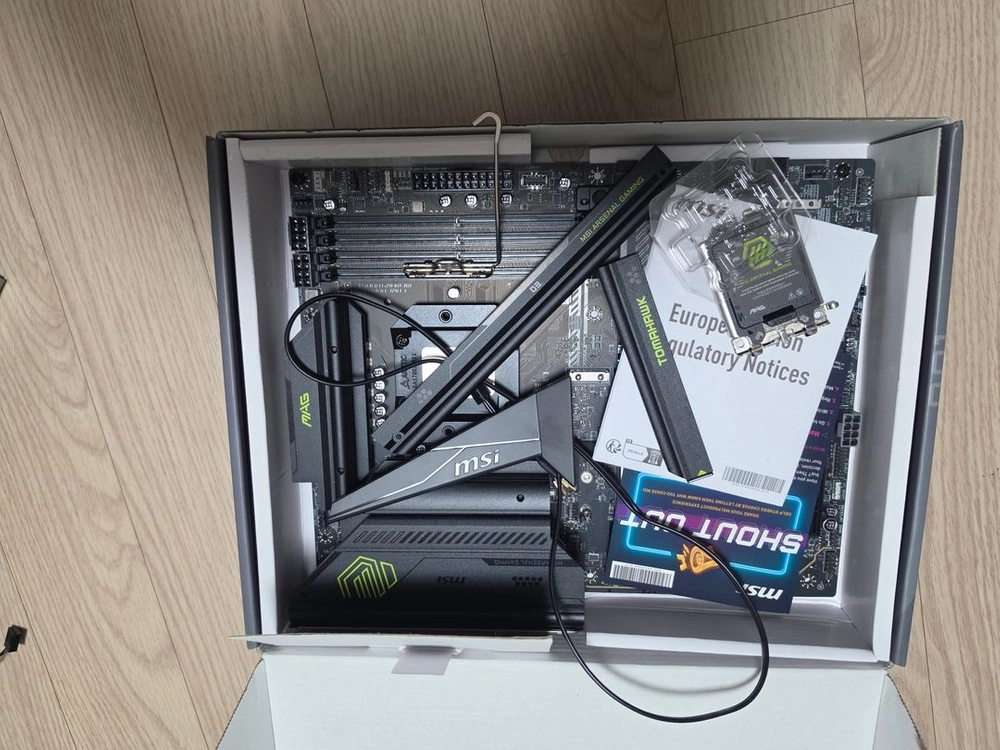 Intel Core Ultra 7 265K+ MSI MAG B860 TOMAHAWK wifi 토마호크 이미지