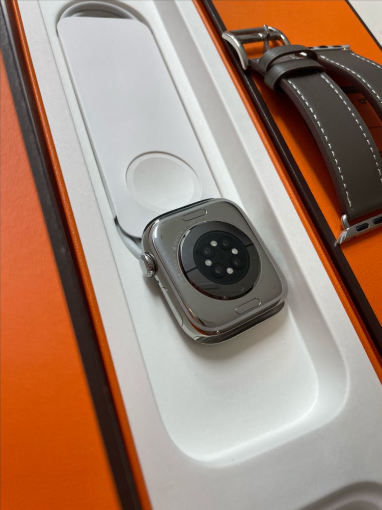애플워치10에르메스 42mm SSS급 이미지