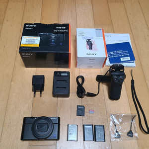 소니 RX100M6 카메라 + 소니 슈팅그립 배터리 3개, 바로 사용 이미지