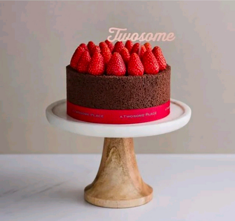급처))투썸플레이스 스트로베리 초콜릿 생크림 케이크(스초생,스윗투게더), 마이투썸하트듀오,아이스박스 아박, 이미지