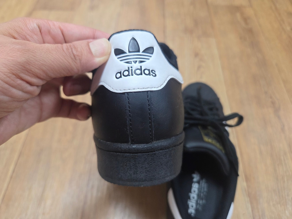아디다스(adidas) 퍼포먼스 슈퍼스타 EG4959 260(US8) 이미지