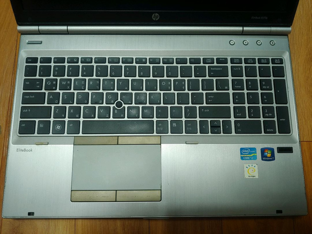 HP Elitebook 8570p i7-3820QM 쿼드 코어 노트북 (부품용) 이미지