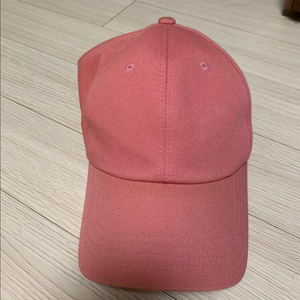 아더에러 모자 이미지