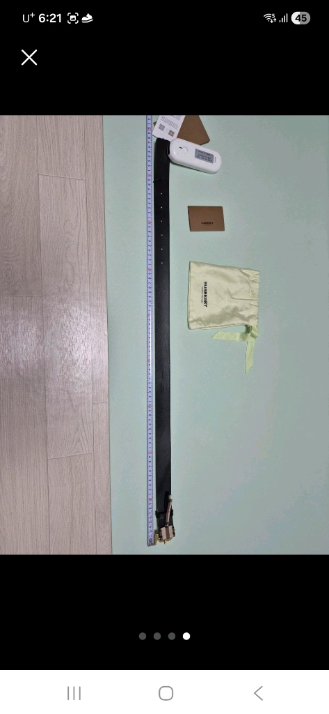 버버리 벨트 이미지