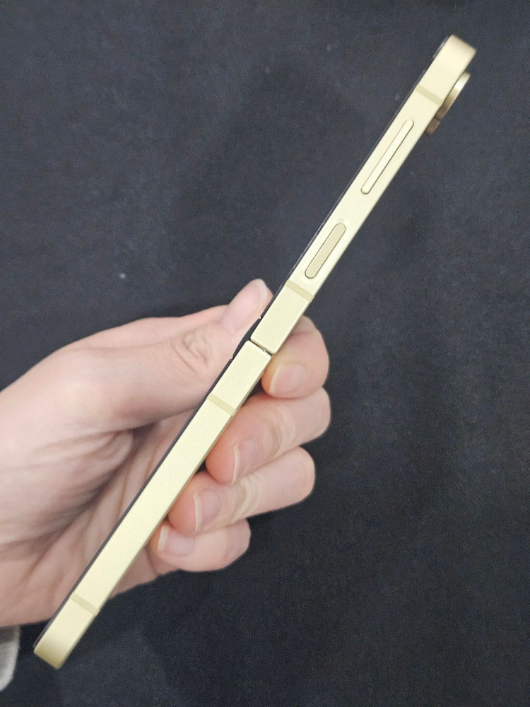 갤럭시Z플립6 256GB 옐로우 이미지