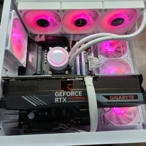 고사양 게임용 컴퓨터 (7950X3D + RTX 4090 + DDR5 32GB) 이미지