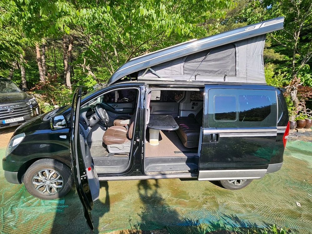 차서울보관 조정)그랜드스타렉스캠핑카 벤텍 라쿤팝S 17년식 180,000KM 4WD 프리미엄 이미지