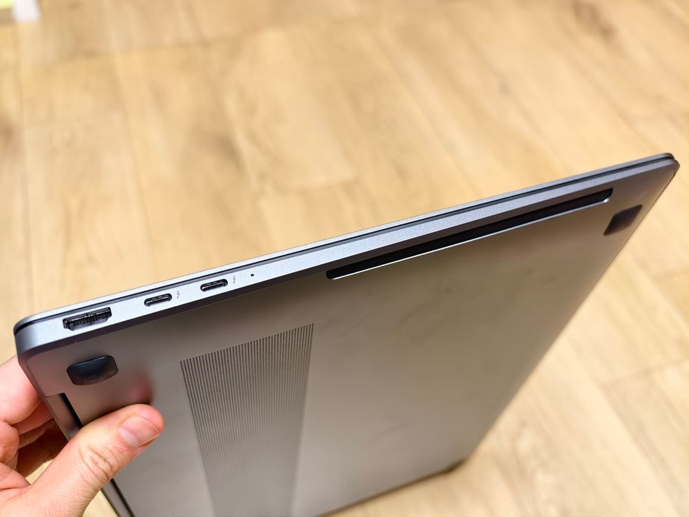 갤럭시북5 프로 16인치 울트라5 16G 512GB 이미지