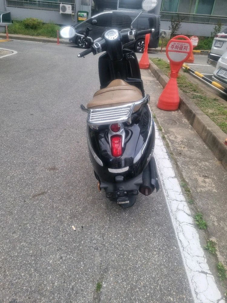 푸조 장고 125cc 이미지