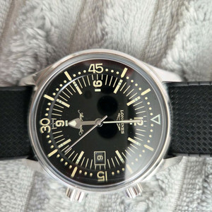 론진 레전드 다이버 42mm 이미지