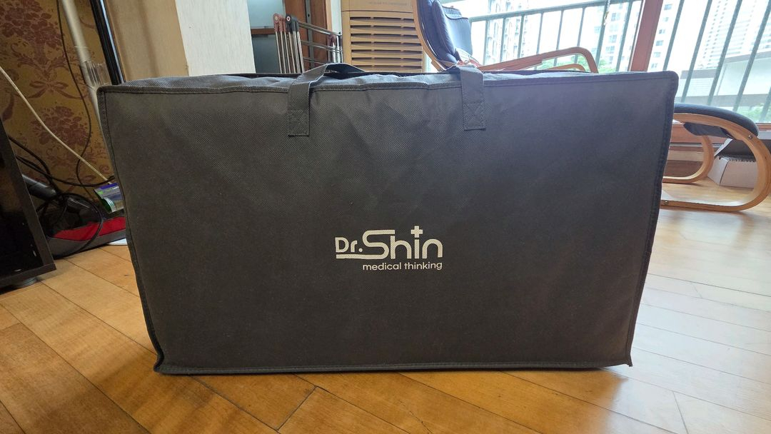(거의새제품) 닥터신 위편한 베개 / 전용 가방·보증서 풀세트 이미지