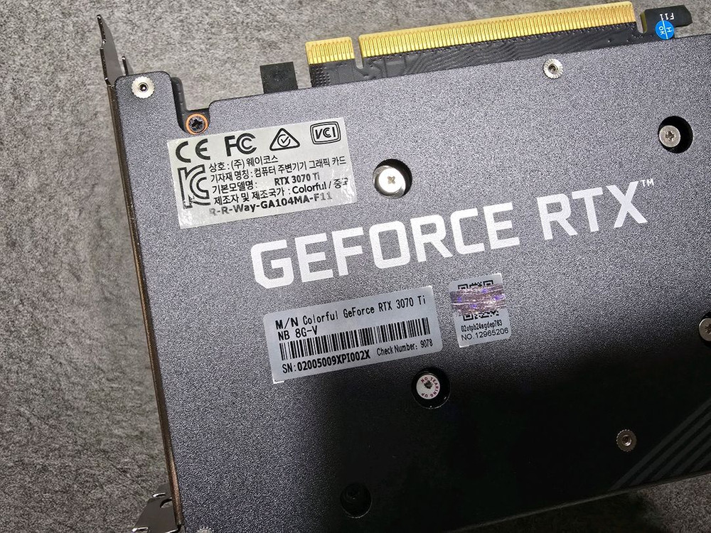 컬러풀 RTX3070 Ti 게이밍 그래픽카드 팝니다. 이미지