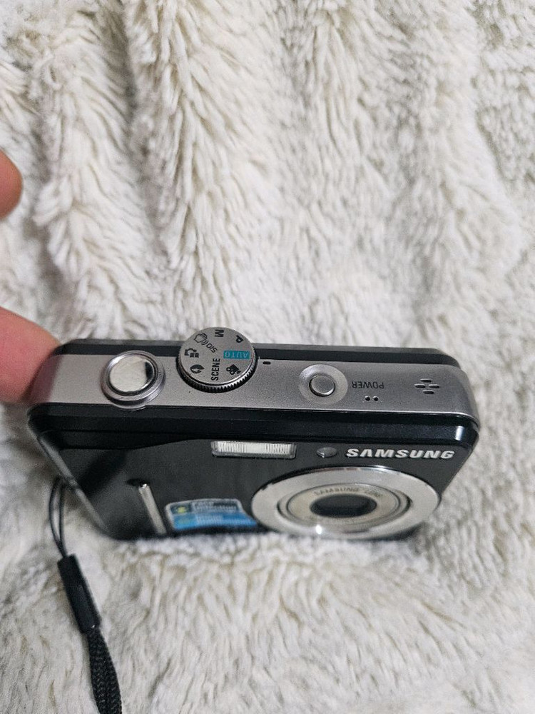 삼성 케녹스 d760 레트로 디카 디지털 카메라 이미지