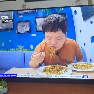 삼성 55인치 4K UHD 스마트TV 이미지