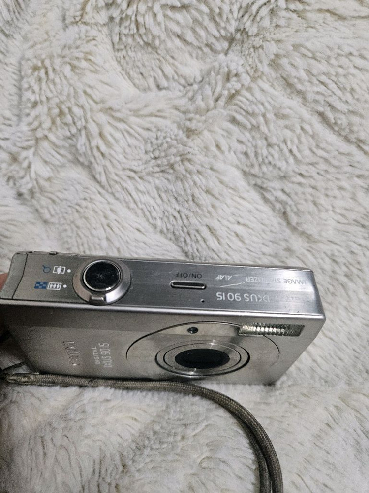 캐논 익서스90 is 레트로 디카 빈티지 카메라 이미지