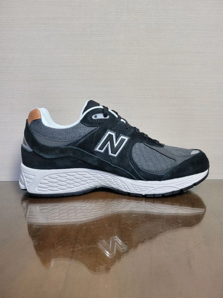 (새상품) 뉴발란스 2002 클래식 운동화 블랙브라운 이미지