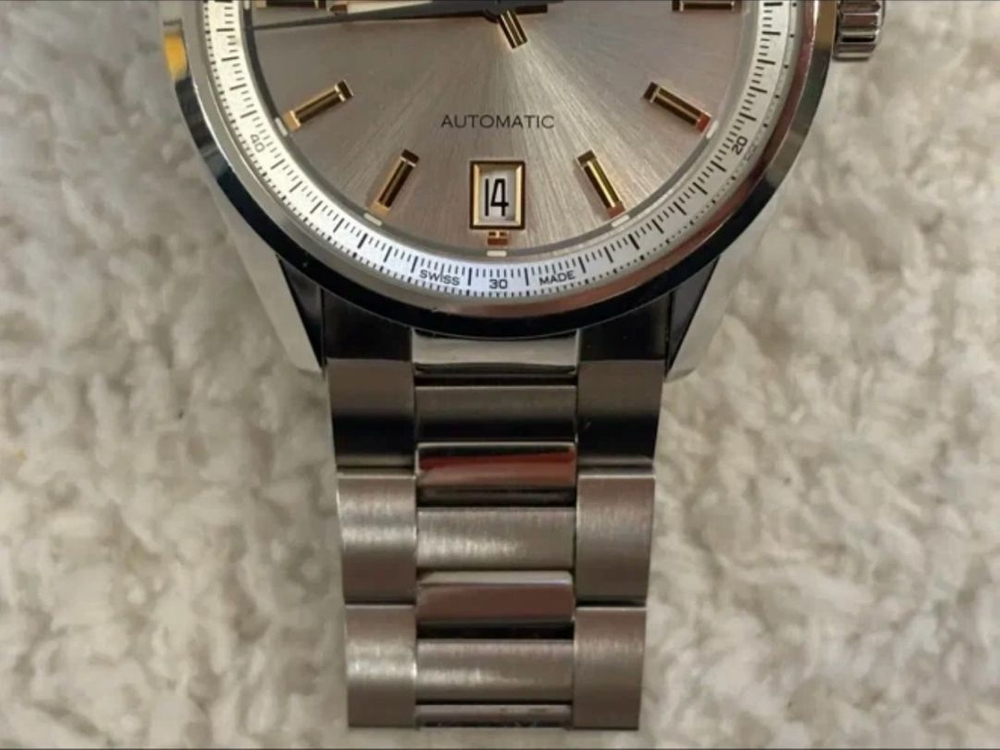 태그호이어 까레라 오토매틱 36mm 실버+로즈골드 폴리싱 및 오버홀 완료 이미지