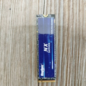 KingSpec NX-1TB 2280 NVMe SSD 제품이에요3342 사용 시간 전주시 이미지