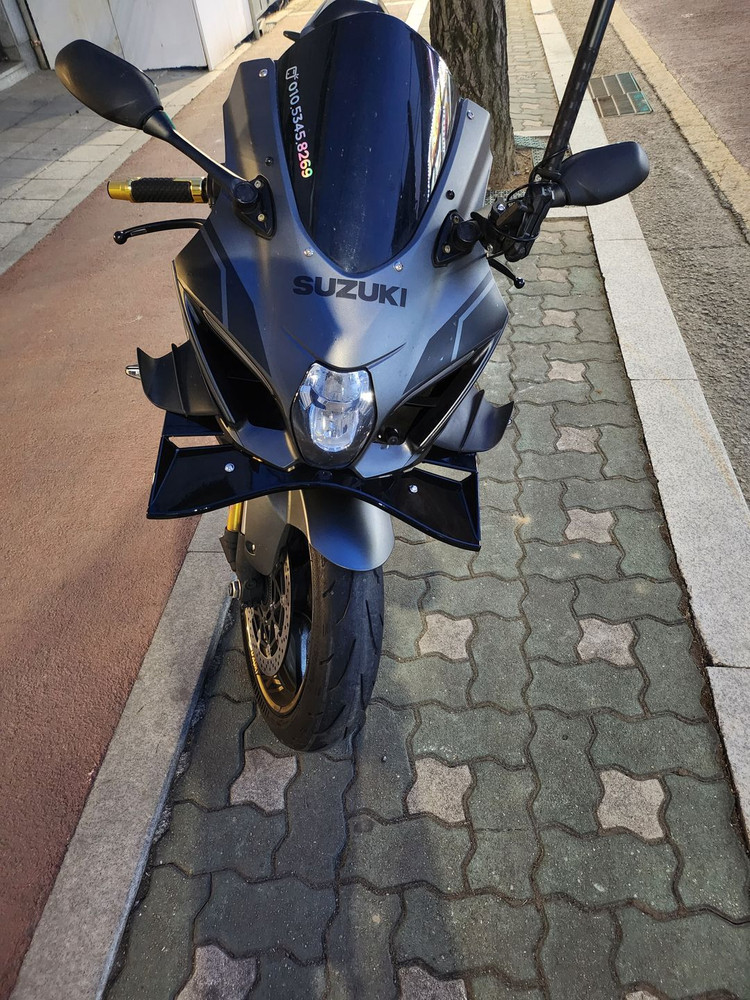 19년 스즈키 GSX-R1000R ABS 이미지