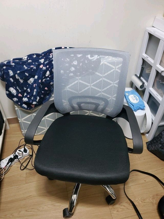 [최저가]라텍스 메쉬 컴퓨터 책상 게이밍 사무용 의자 이미지