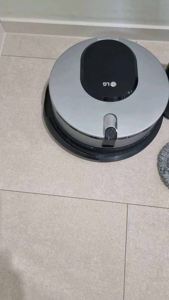 LG 코드제로 로봇청소기 M9 판매 합니다 부품용 이미지